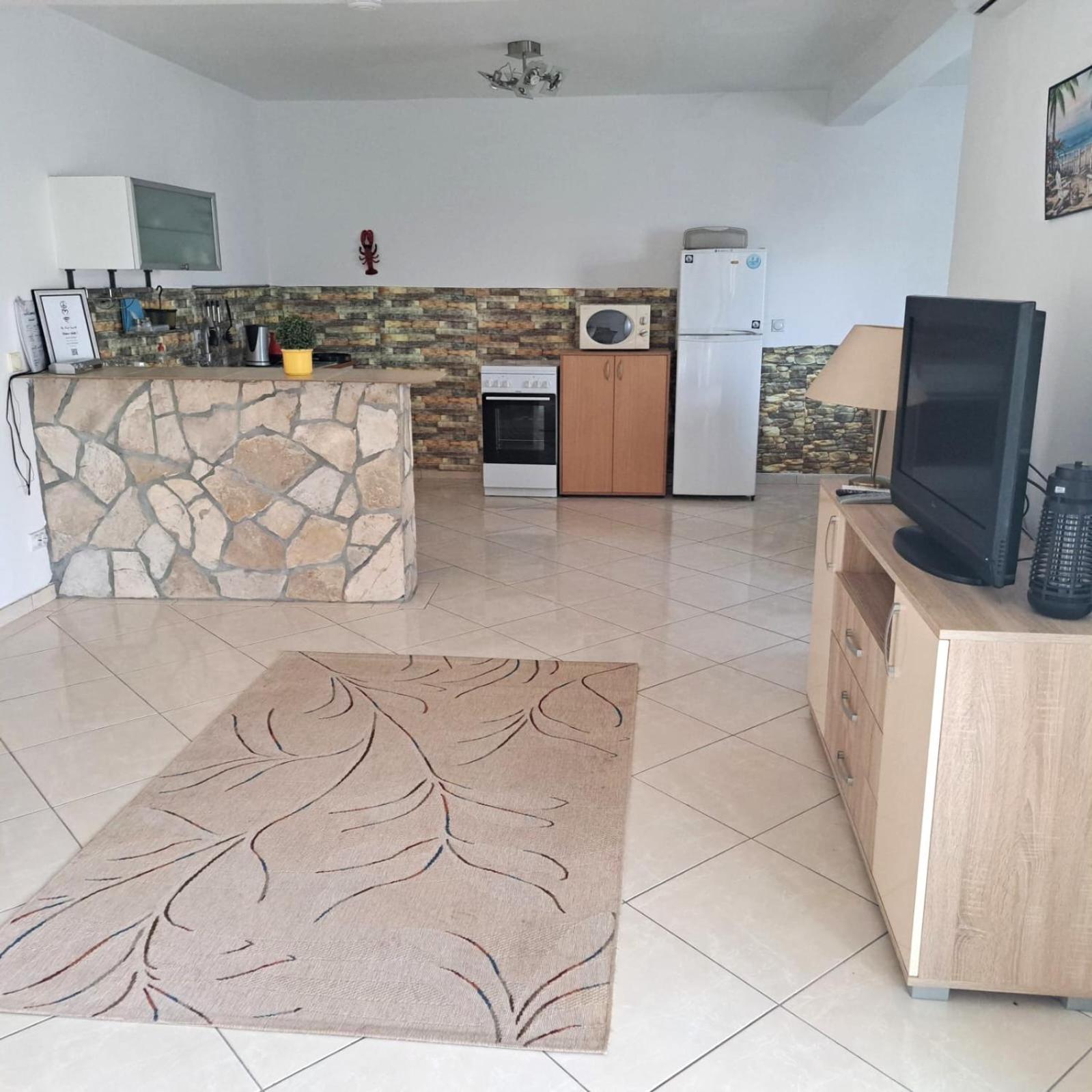Montenegro Smile Apartments Dobra Voda Esterno foto